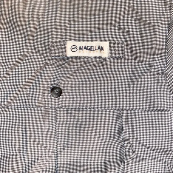 Magellan outdoor fish gear shirt size 2XL - Picture 2 of 3